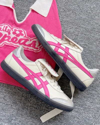 Onitsuka tiger silver and pink